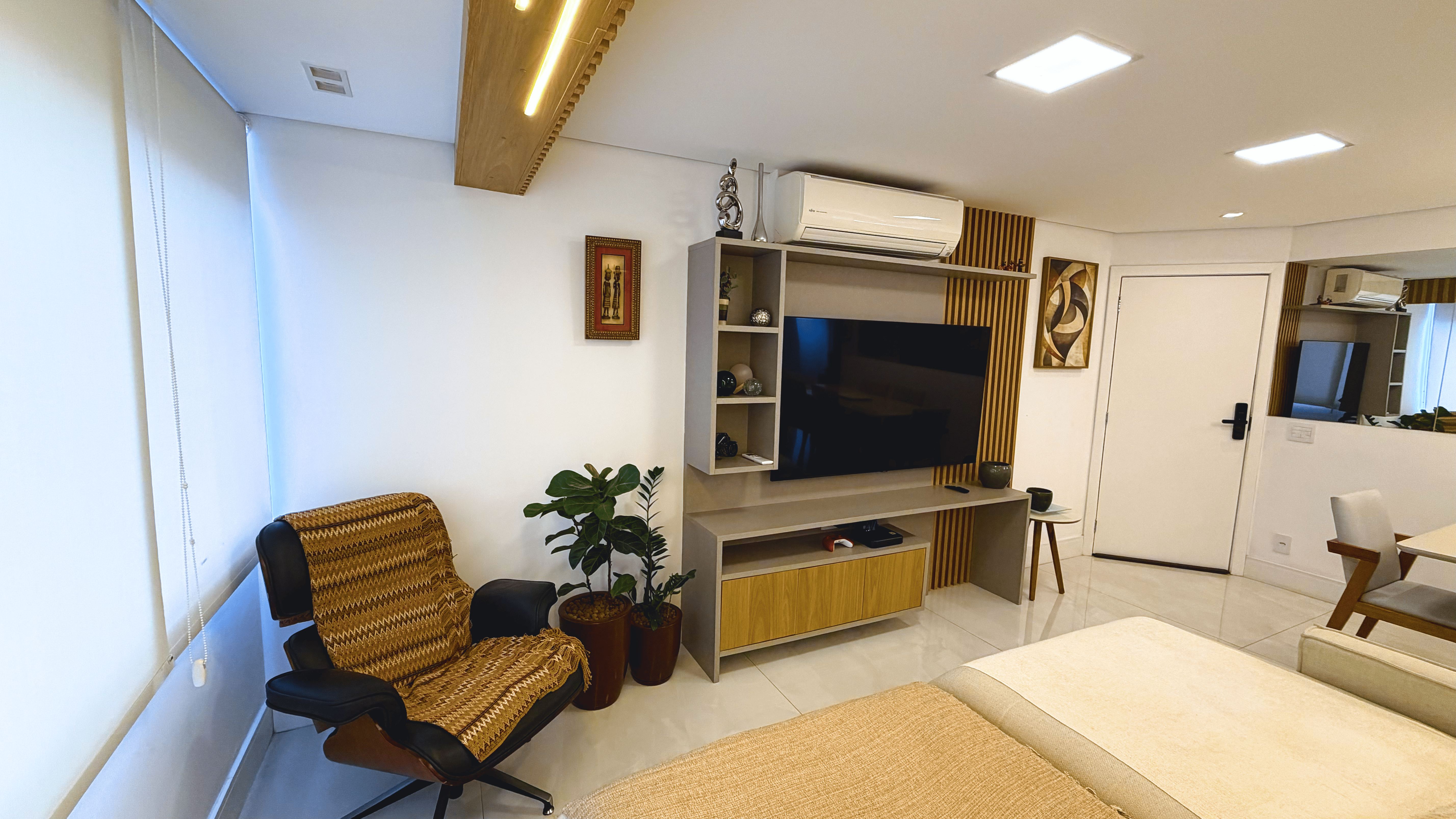 Quarto de solteiro charmoso no Condomínio Village